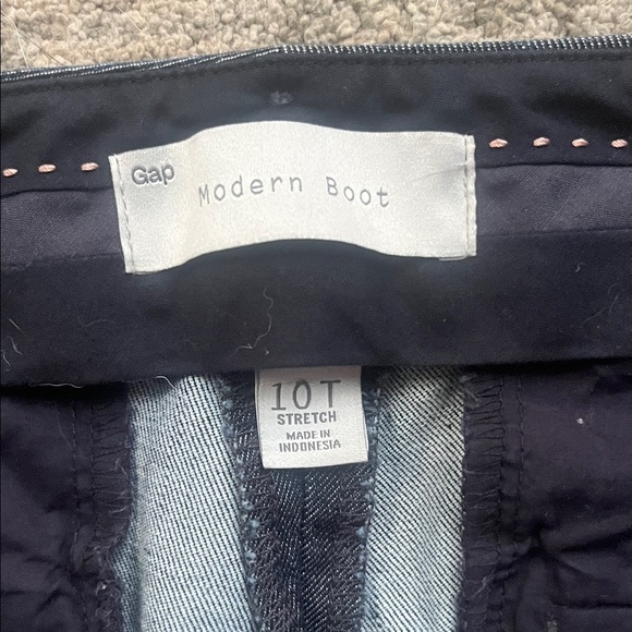 GAP Women's Boot Cut Jeans - Dark Blue - Picture 2 of 5